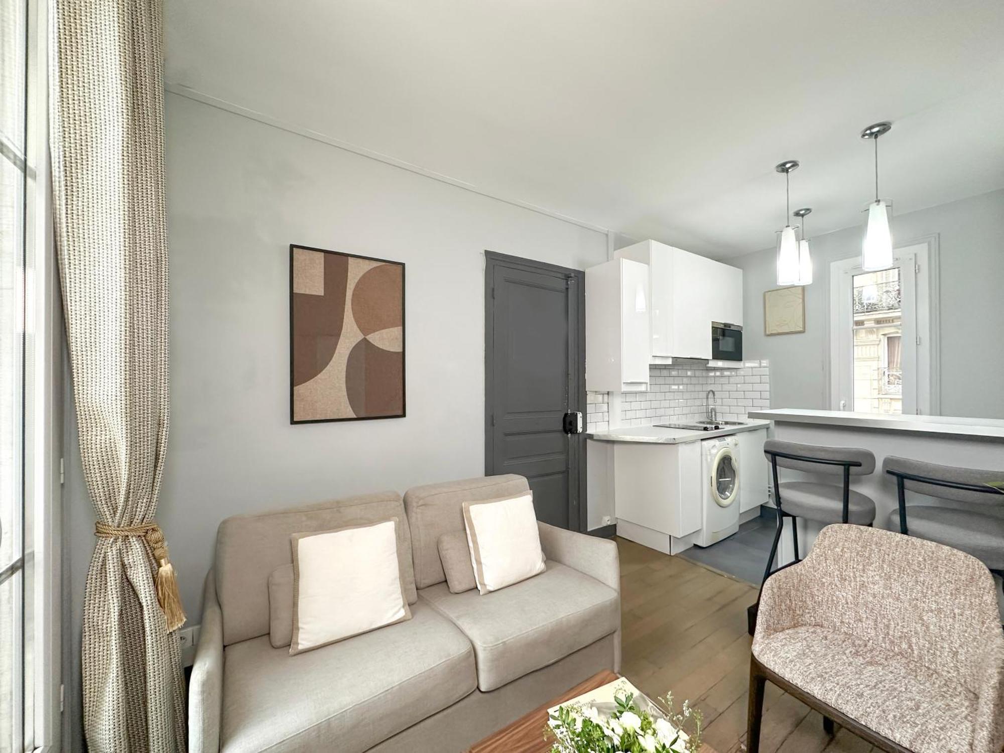 Stunning Apartment Near Eiffel Tower ปารีส ภายนอก รูปภาพ